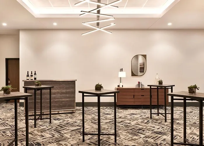 Hyatt Place Phoenix/downtown Hotel