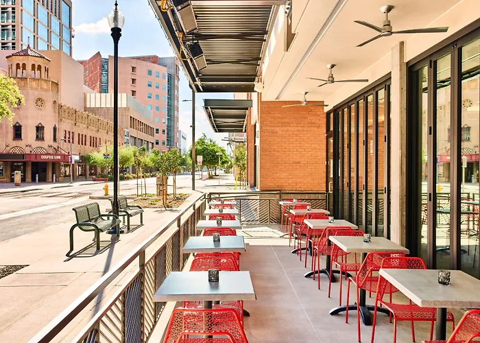 Hyatt Place Phoenix/downtown Hotel